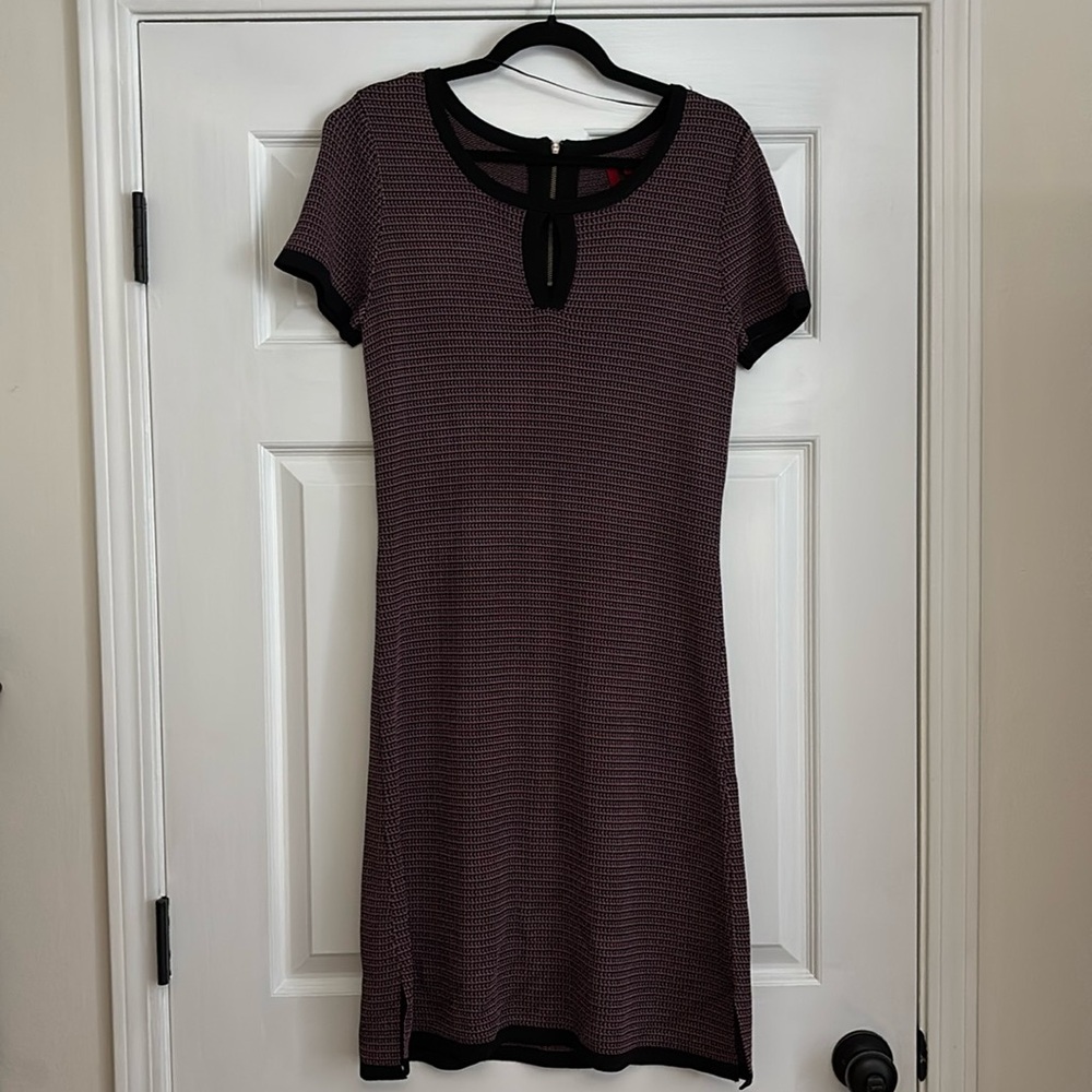 Love Scarlett Dress, Brand New with Tags, Size M, short sleeve, black/pink print